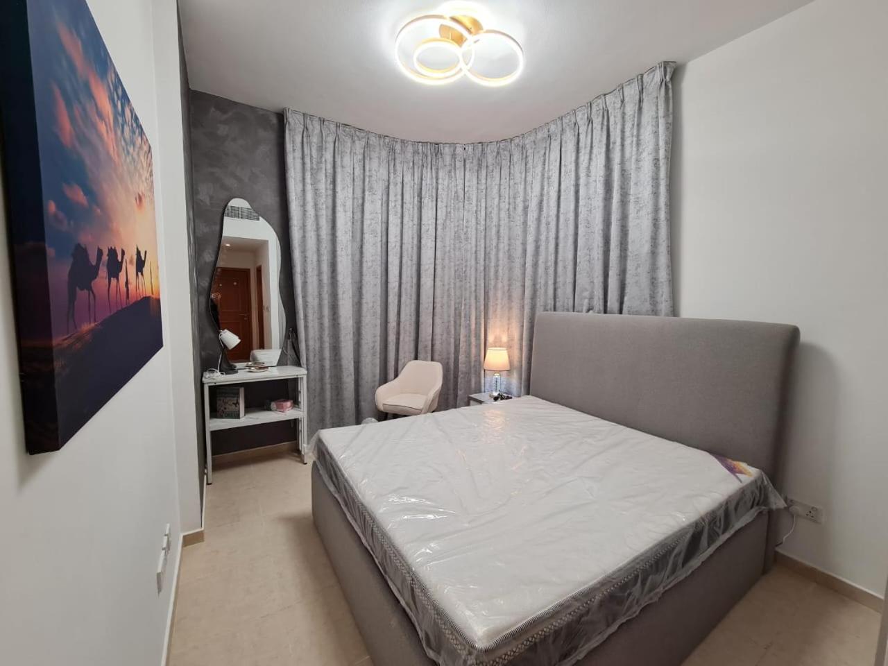 Aliving Iconic 1br At Marina Near Metro Apartment Dubai