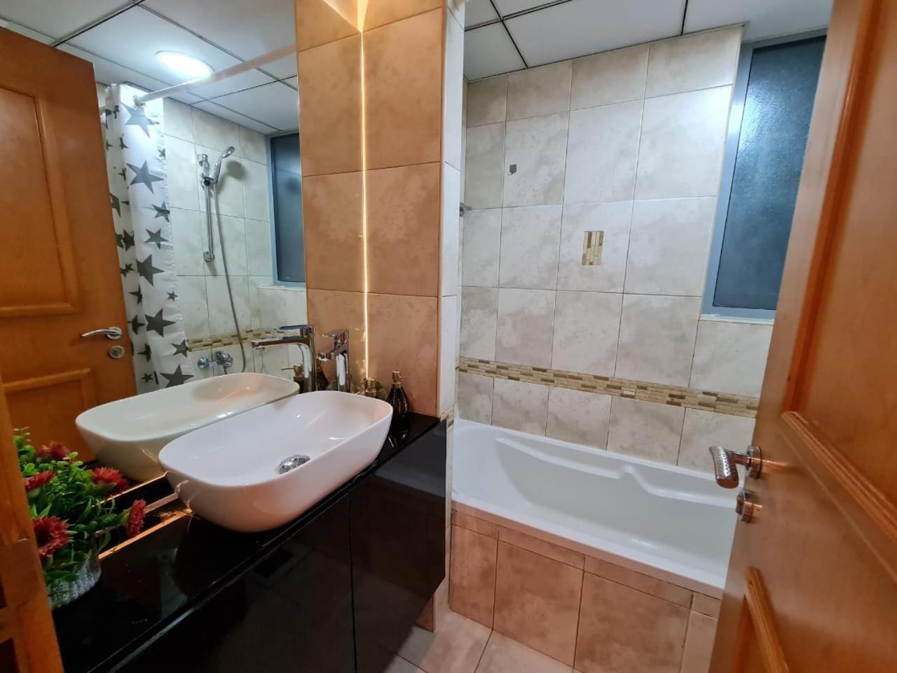 Aliving Iconic 1br At Marina Near Metro